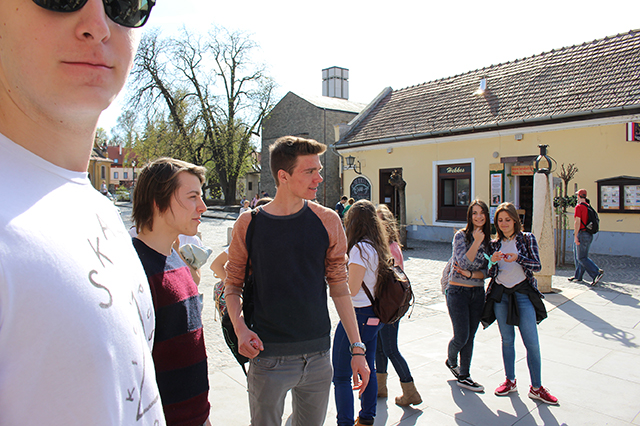 %_tempFileNameIMG_1633%