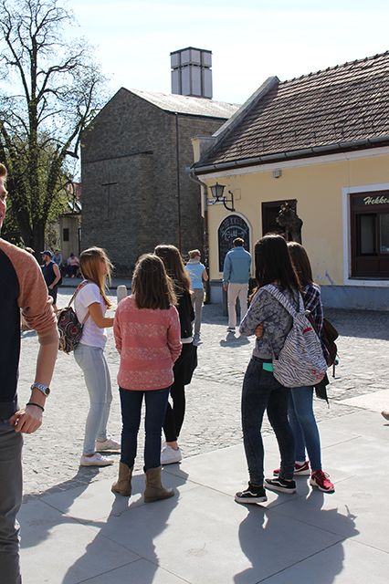 %_tempFileNameIMG_1642%