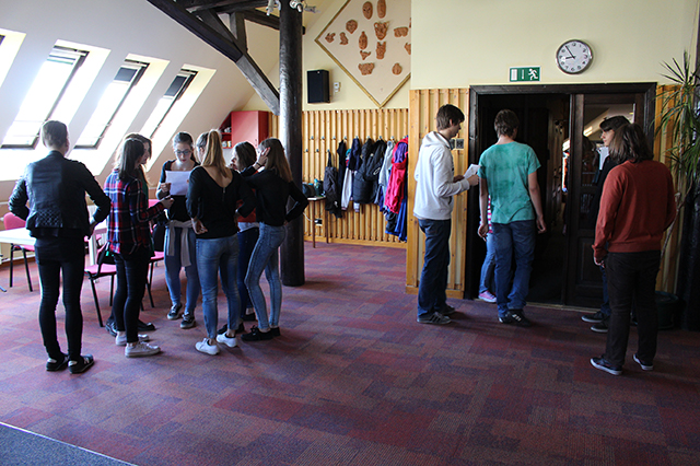 %_tempFileNameIMG_1695%