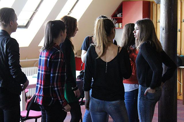 %_tempFileNameIMG_1696%