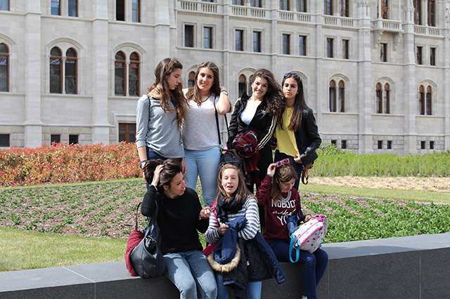 %_tempFileNameIMG_2052%